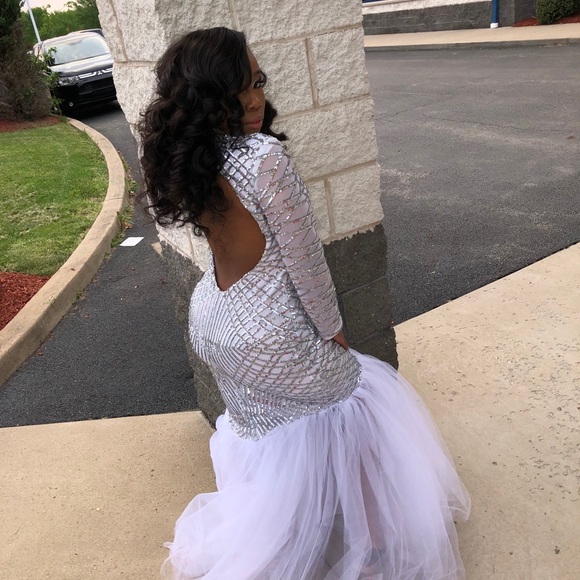 Silver & white prom dress #prom - Picture 3 of 3